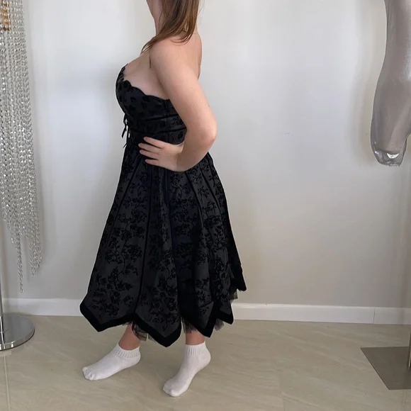 NWT! Betsy Johnson black dress size 8 fits S or size 6